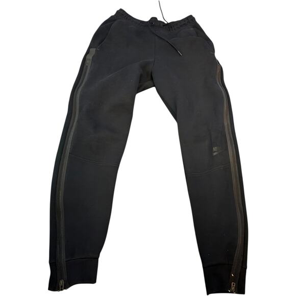 Nike Tech Fleece joggers in black Size Small - Picture 1 of 4